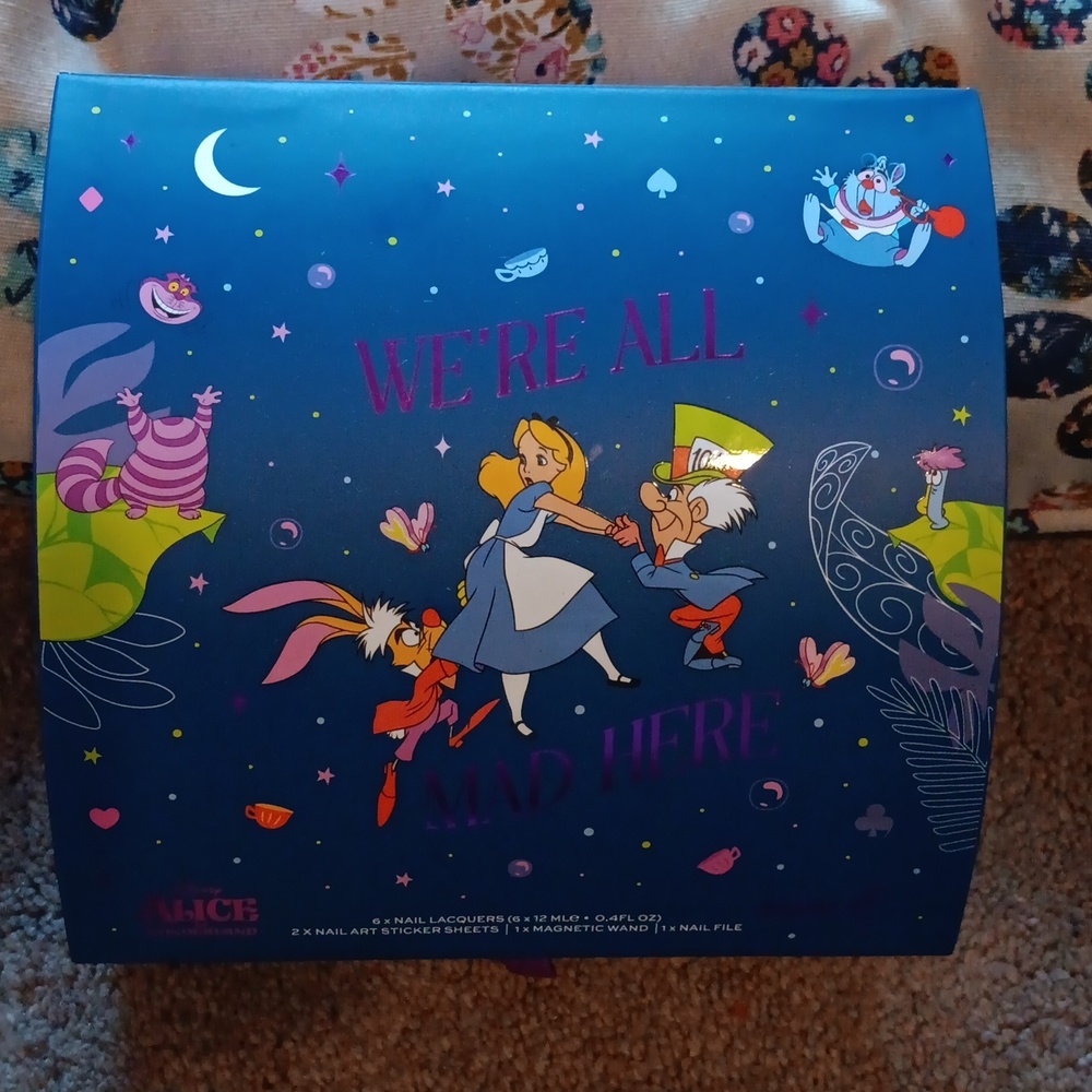 Mooncats Collectable Alice in Wonderland  Nail Set SOLD OUT ITEM